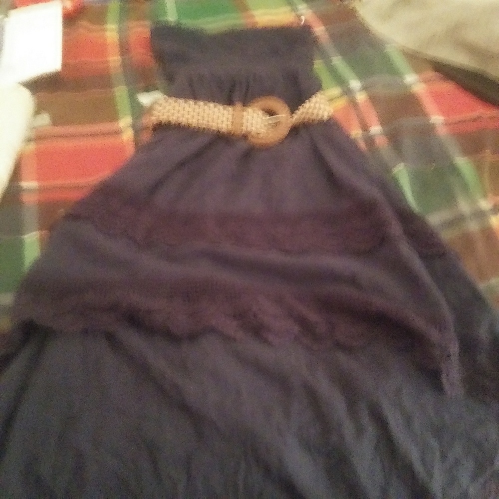 Dress - Picture 2 of 3
